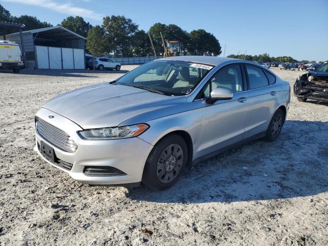 FORD FUSION S 2014 with VIN 3FA6P0G73ER135690 - Photo from auction
