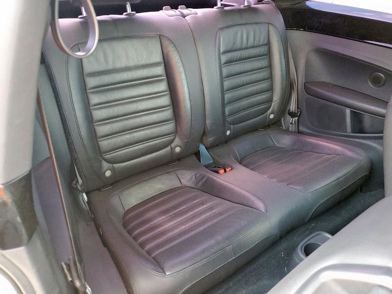 Photo 10 from auction – 2012 VOLKSWAGEN BEETLE TUR with VIN 3VWV87AT8CM627852