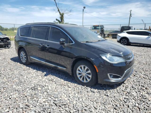 Photo 4 from auction – 2017 CHRYSLER PACIFICA T with VIN 2C4RC1BG7HR576555