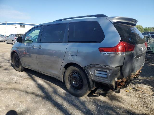 Photo 2 from auction – 2011 TOYOTA SIENNA LE with VIN 5TDJK3DC9BS028142