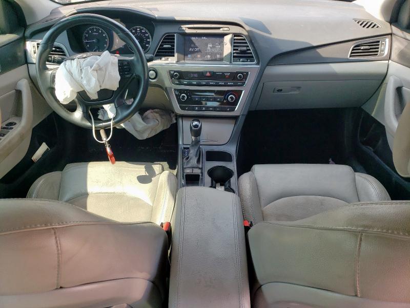 Photo 8 from auction – 2016 HYUNDAI SONATA with VIN 5NPE34AF8GH429326