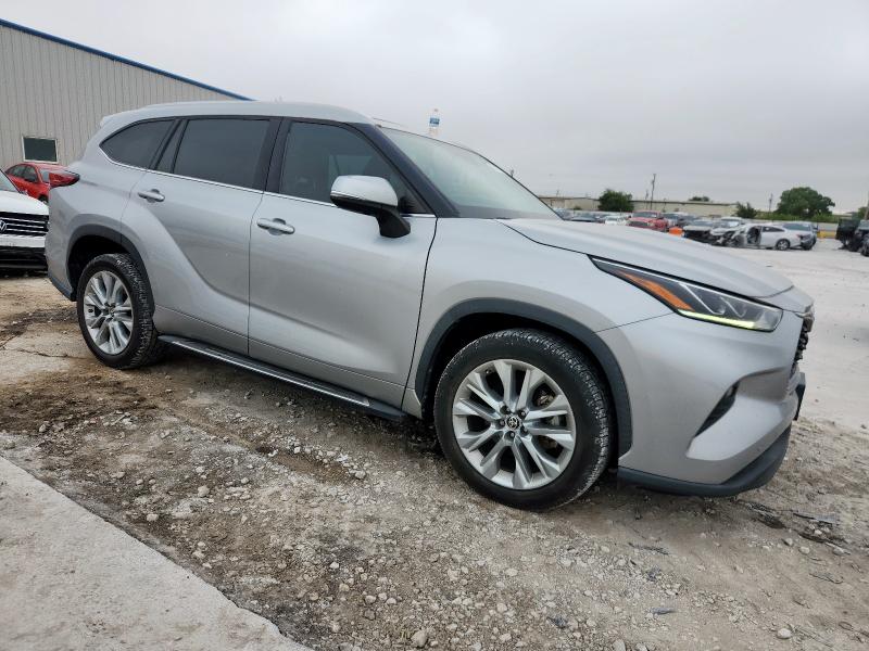 Photo 4 from auction – 2020 TOYOTA HIGHLANDER with VIN 5TDYZRAH6LS009451