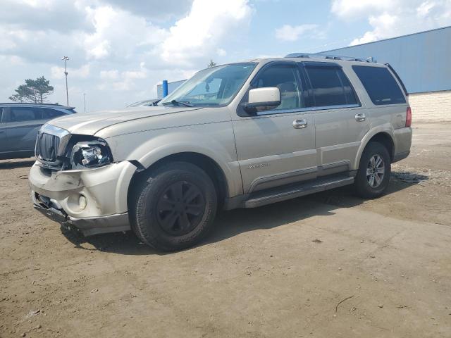 LINCOLN NAVIGATOR 2004 with VIN 5LMFU28R44LJ25030 - Photo from auction
