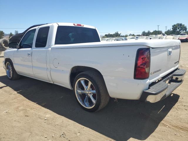Photo 2 from auction – 2004 CHEVROLET SILVERADO C1500 with VIN 2GCEC19V041239026