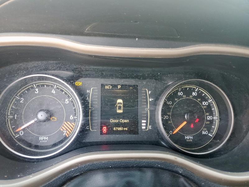 Photo 9 from auction – 2015 JEEP CHEROKEE L with VIN 1C4PJLCB9FW737228
