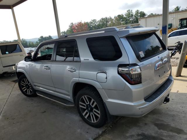 Photo 2 from auction – 2018 TOYOTA 4RUNNER SR with VIN JTEBU5JR4J5571241