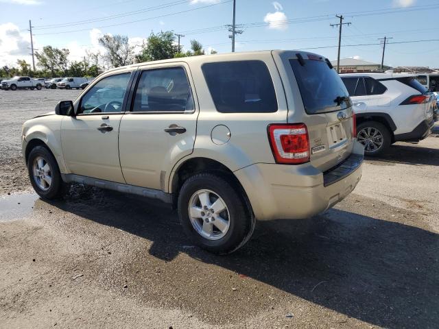 Zdjęcie 2 z aukcji – 2010 FORD ESCAPE XLS z VIN 1FMCU0C74AKD16867