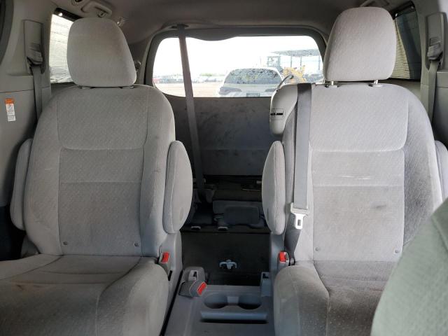 Photo 10 from auction – 2015 TOYOTA SIENNA LE with VIN 5TDKK3DC5FS672151