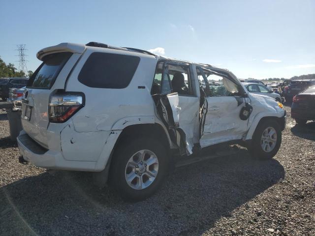 Photo 3 from auction – 2019 TOYOTA 4RUNNER SR5 with VIN JTEZU5JR3K5209580