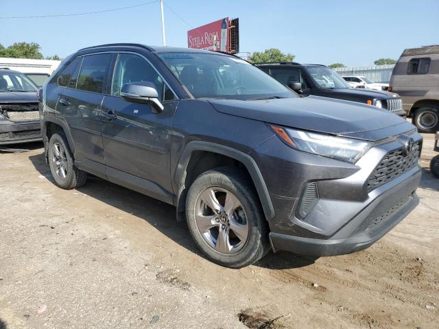 Photo 4 from auction – 2022 TOYOTA RAV4 XLE with VIN 2T3P1RFV2NC285498