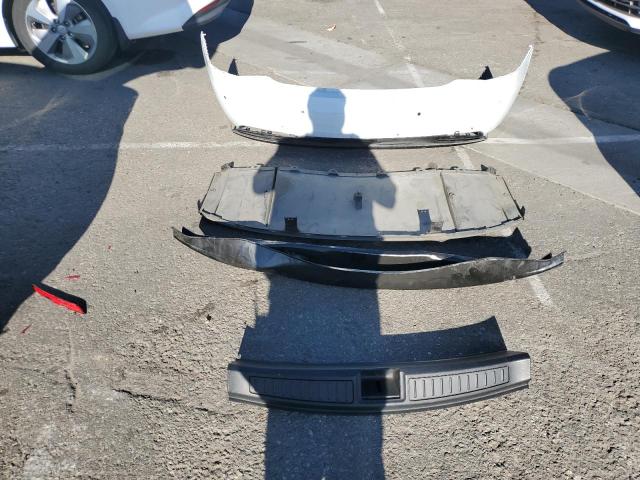 Photo 12 from auction – 2016 TESLA MODEL S with VIN 5YJSA1E1XGF138895