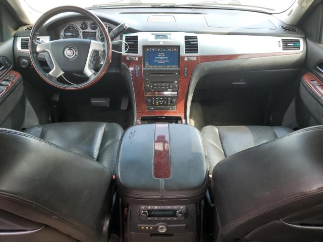 Photo 8 from auction – 2010 CADILLAC ESCALADE E with VIN 1GYUKJEF1AR137941