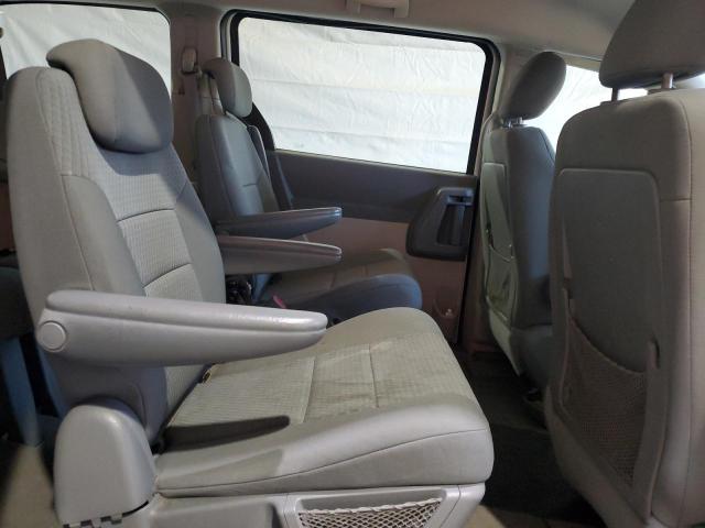 Photo 11 from auction – 2010 DODGE GRAND CARAVAN SE with VIN 2D4RN4DE0AR172173