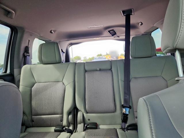 Photo 10 from auction – 2015 HONDA PILOT EX with VIN 5FNYF3H4XFB032040