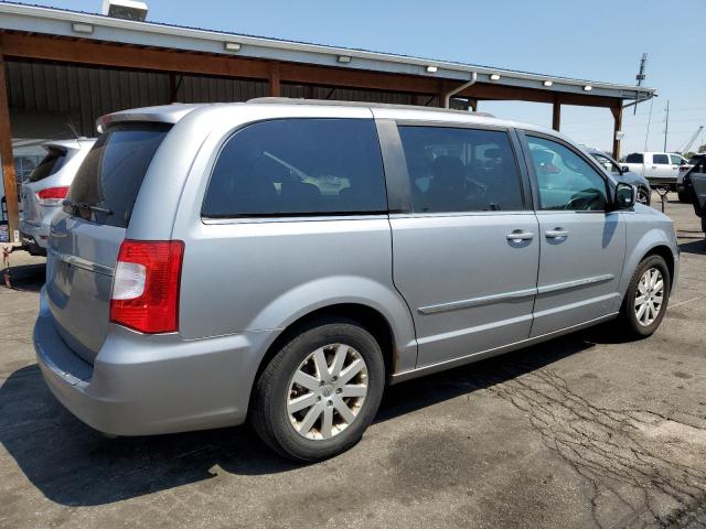 Photo 3 from auction – 2015 CHRYSLER TOWN & COU with VIN 2C4RC1BG1FR565497