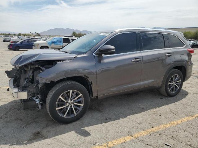Zdjęcie 1 z aukcji – 2018 TOYOTA HIGHLANDER z VIN 5TDKZRFH6JS539818