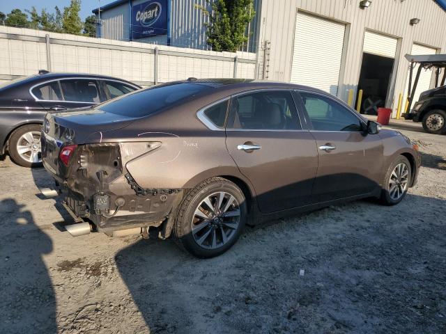 Photo 3 from auction – 2017 NISSAN ALTIMA 2.5 with VIN 1N4AL3AP0HC197129