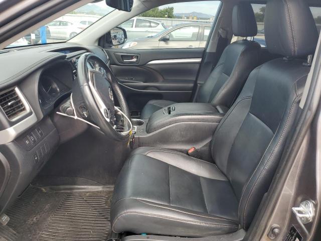Photo 7 from auction – 2019 TOYOTA HIGHLANDER with VIN 5TDJZRFH1KS588227