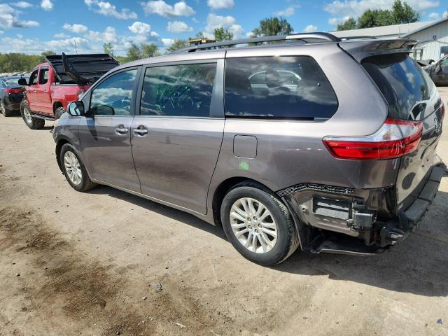 Photo 2 from auction – 2015 TOYOTA SIENNA XLE with VIN 5TDYK3DC9FS667643