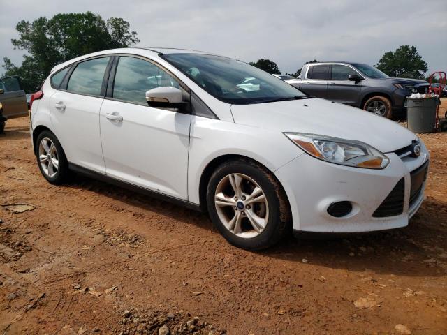 Photo 4 from auction – 2014 FORD FOCUS SE with VIN 1FADP3K26EL402999