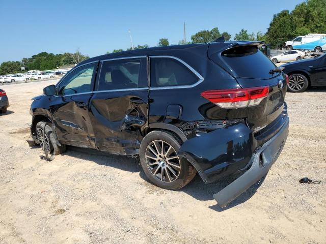 Photo 2 from auction – 2018 TOYOTA HIGHLANDER with VIN 5TDKZRFH8JS528139