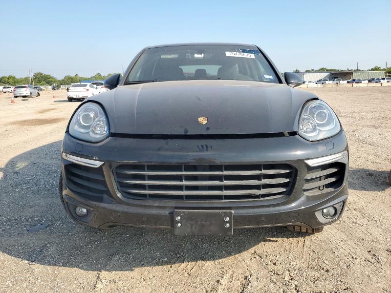 Photo 5 from auction – 2017 PORSCHE CAYENNE with VIN WP1AA2A20HKA83151
