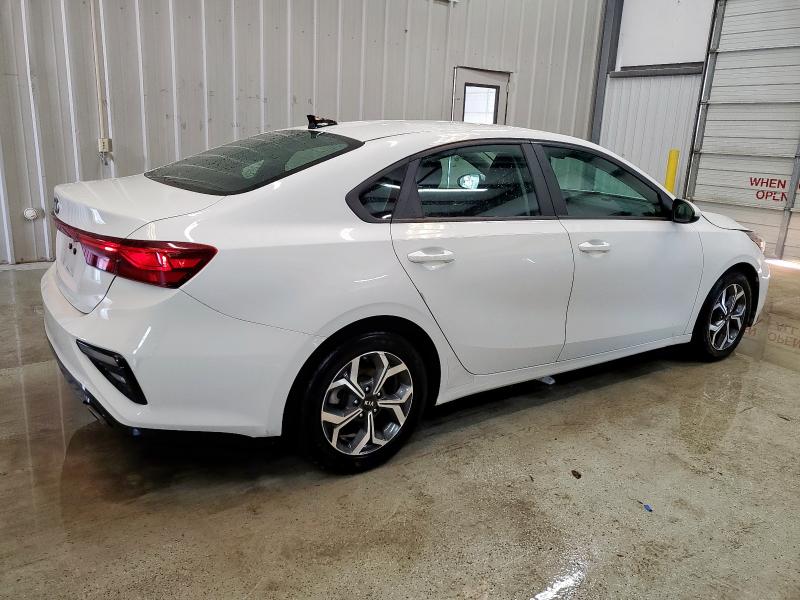 Photo 3 from auction – 2021 KIA FORTE FE with VIN 3KPF24AD2ME334847