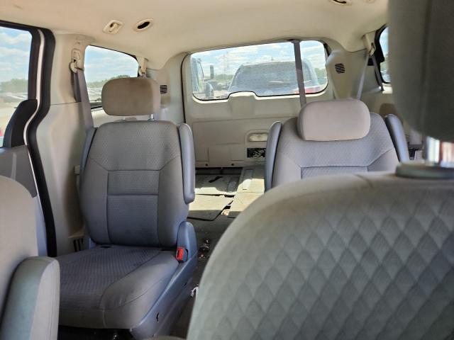 Photo 10 from auction – 2010 DODGE GRAND CARAVAN SE with VIN 2D4RN4DE5AR238670