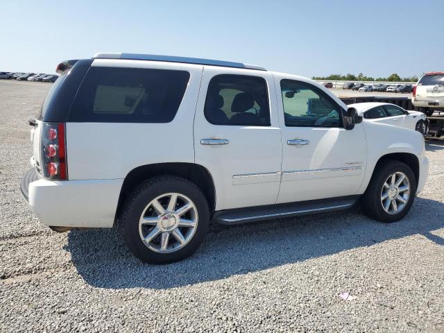 Photo 3 from auction – 2010 GMC YUKON DENA with VIN 1GKUKEEF0AR179194