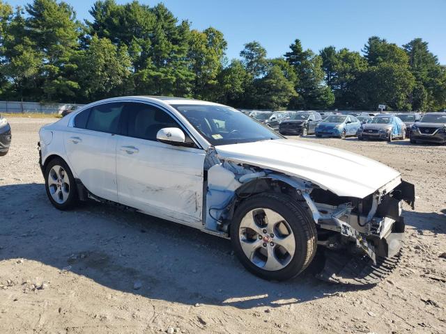 Photo 4 from auction – 2017 JAGUAR XE with VIN SAJAR4BG1HA978316