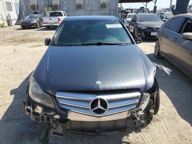 صورة رقم 5 من المزاد - 2013 MERZ C 250 مع VIN WDDGF4HB3DA863066