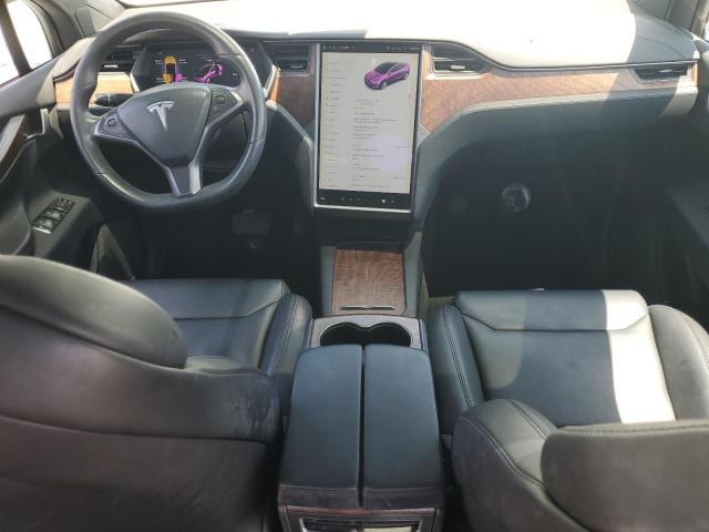 Photo 8 from auction – 2018 TESLA MODEL X with VIN 5YJXCDE21JF142027