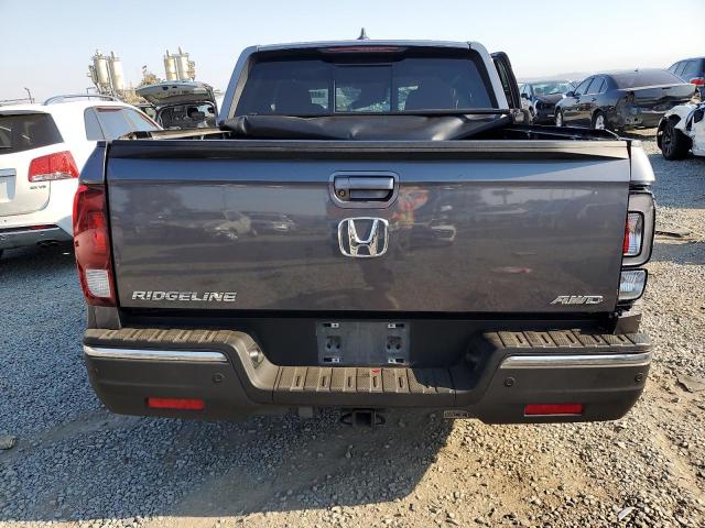 Photo 6 from auction – 2018 HONDA RIDGELINE RTL with VIN 5FPYK3F77JB012370
