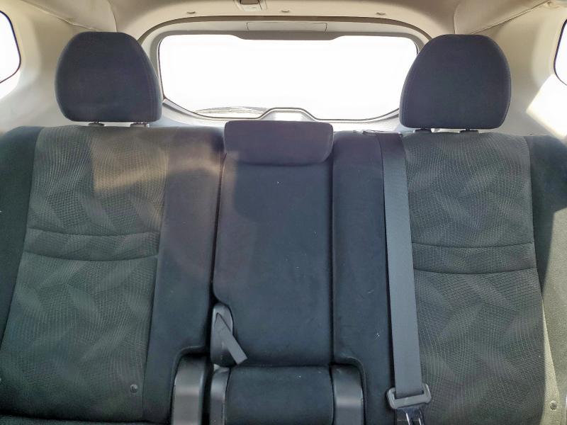 Photo 10 from auction – 2015 NISSAN ROGUE S with VIN 5N1AT2MVXFC875702