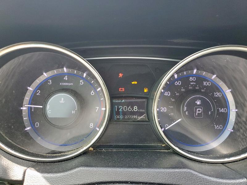 Photo 9 from auction – 2012 HYUNDAI SONATA SE with VIN 5NPEC4AB4CH353501