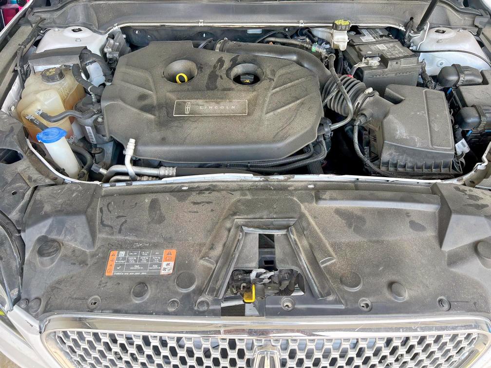 Photo 7 from auction – 2019 LINCOLN MKZ with VIN 3LN6L5A91KR609138