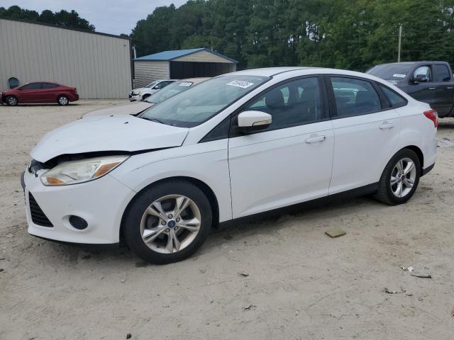 FORD FOCUS SE 2014 with VIN 1FADP3F27EL262245 - Photo from auction