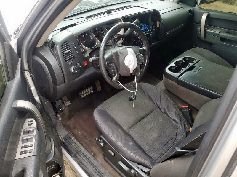 Photo 8 from auction – 2011 CHEVROLET SILVERADO with VIN 3GCPCSE09BG290196