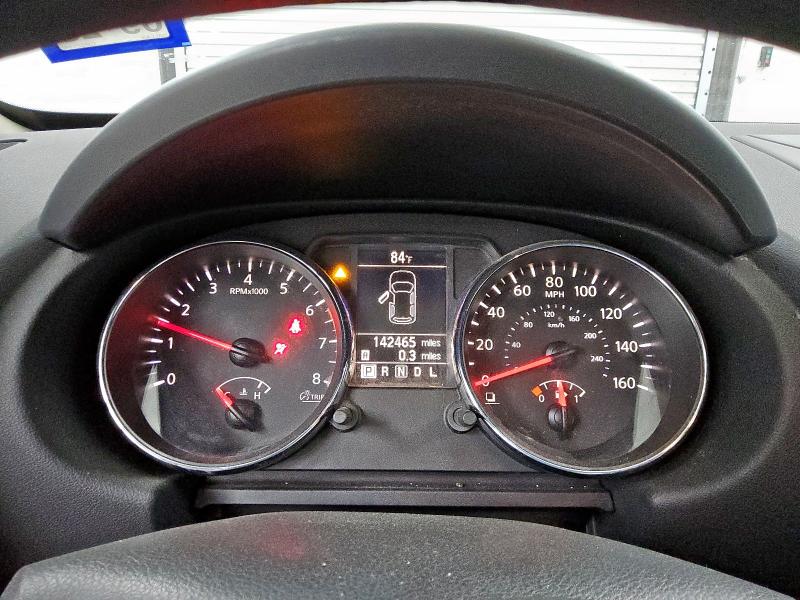 Photo 9 from auction – 2013 NISSAN ROGUE S with VIN JN8AS5MT3DW521446