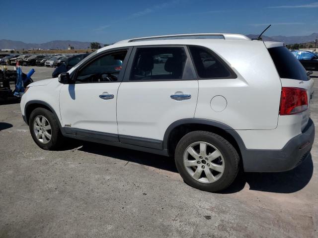 Photo 2 from auction – 2013 KIA SORENTO LX with VIN 5XYKTDA23DG389210