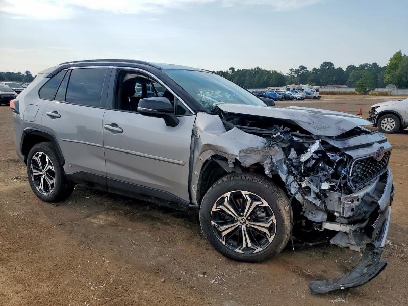 Photo 4 from auction – 2022 TOYOTA RAV4 PRIME with VIN JTMFB3FV1ND087089