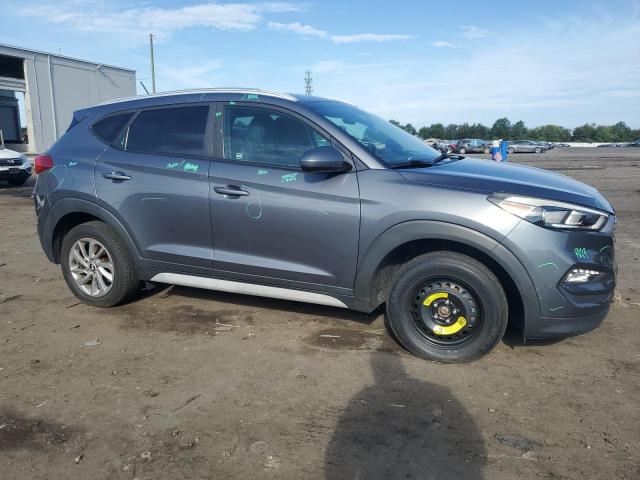 Photo 4 from auction – 2017 HYUNDAI TUCSON LIM with VIN KM8J3CA41HU530461