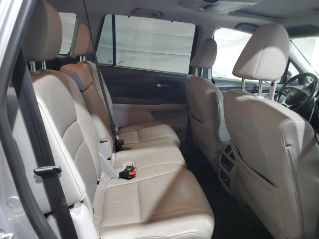 Photo 11 from auction – 2019 HONDA PILOT TOUR with VIN 5FNYF6H96KB056486