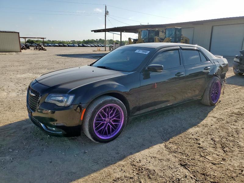 CHRYSLER 300 S 2017 with VIN 2C3CCAGG7HH637587 - Photo from auction