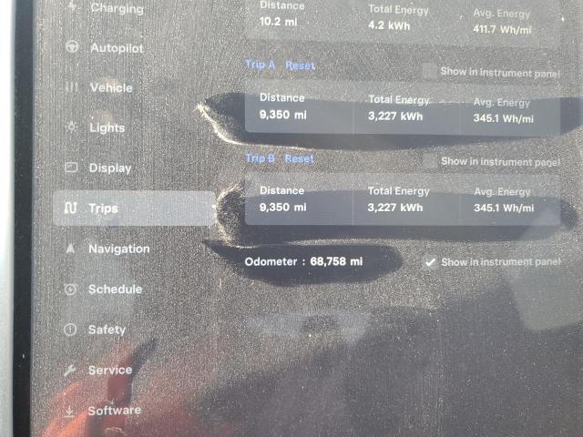 Photo 9 from auction – 2015 TESLA MODEL S 85 with VIN 5YJSA1H13FFP74861