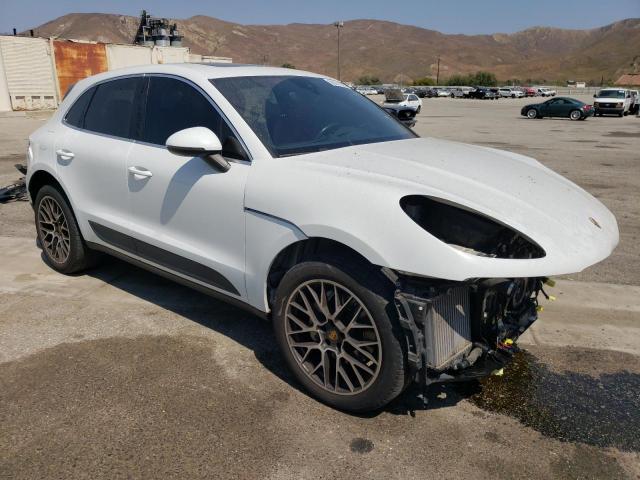 Photo 4 from auction – 2017 PORSCHE MACAN S with VIN WP1AB2A55HLB18798