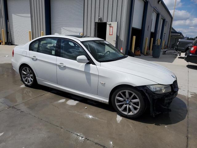 Photo 4 from auction – 2011 BMW 328 I with VIN WBAPH7C58BE682412