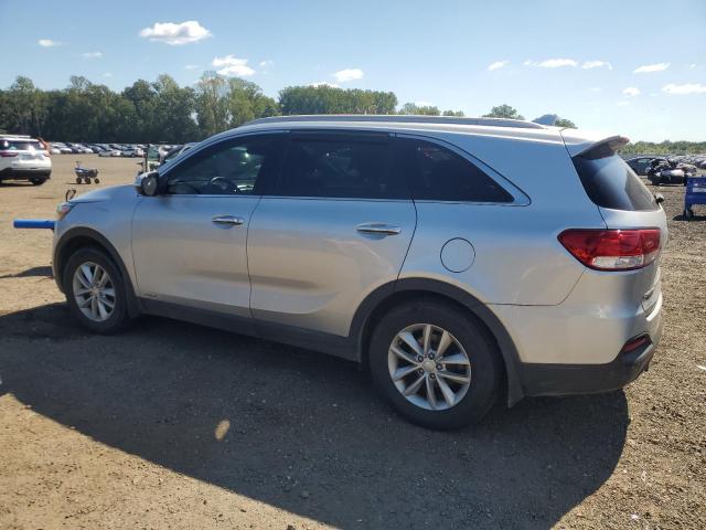 Photo 2 from auction – 2018 KIA SORENTO LX with VIN 5XYPGDA31JG415530