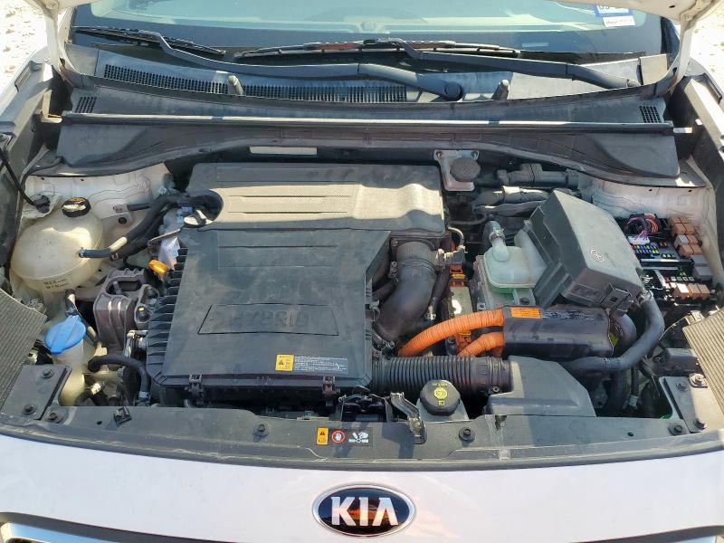 Photo 11 from auction – 2018 KIA NIRO TOURING with VIN KNDCE3LC2J5125477