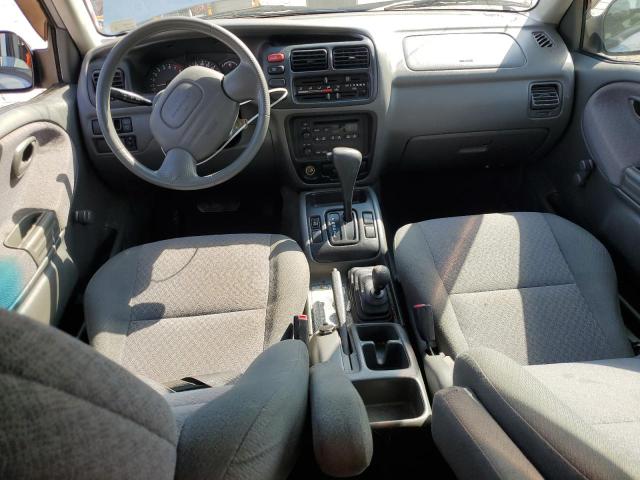 Photo 8 from auction – 2002 CHEVROLET TRACKER with VIN 2CNBJ13C726912437